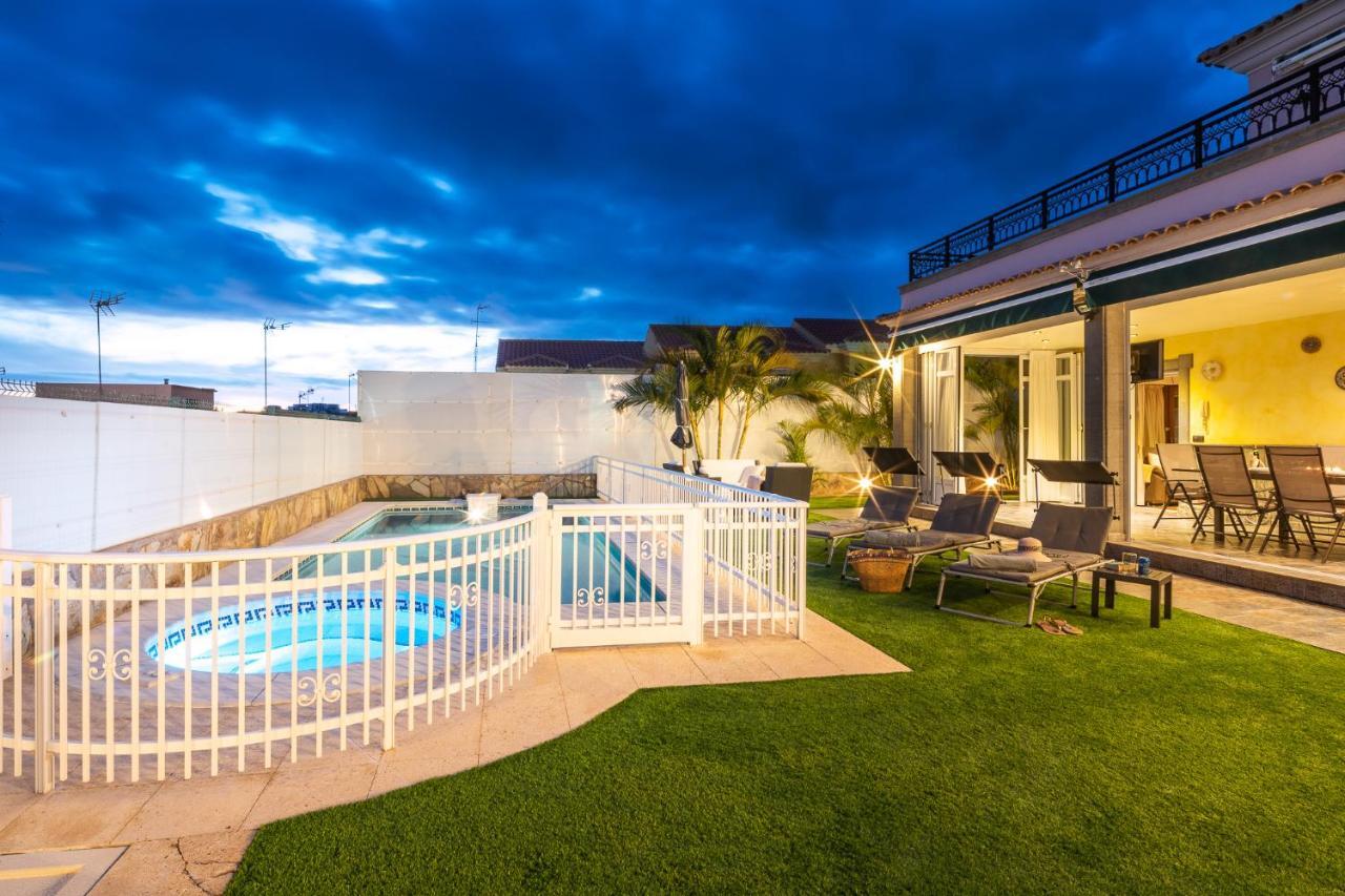 Villa Dalara Maspalomas, Private Pool And Jacuzzi มาสปาโลมาส ภายนอก รูปภาพ